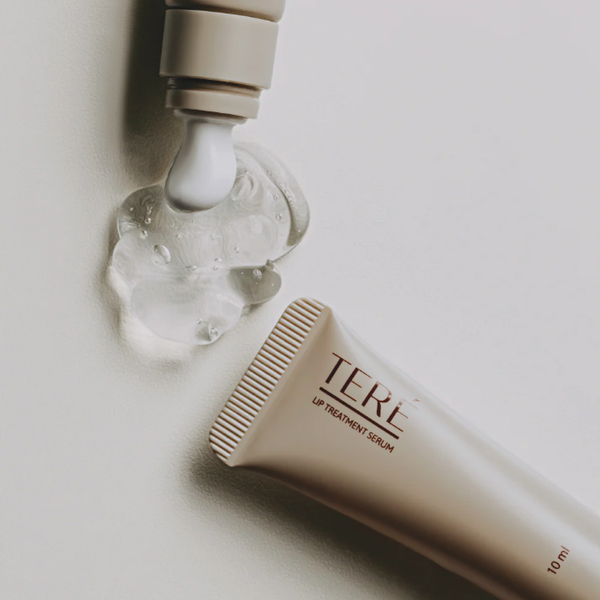 Lip Serum